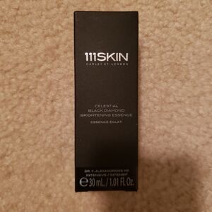 111SKIN Celestial Black Diamond Brightening Essence